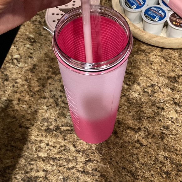 Dunkin Rainbow Pink Ombré Silicone & Acrylic Sipper Tumbler Straw Cup Bottle - Picture 7 of 9